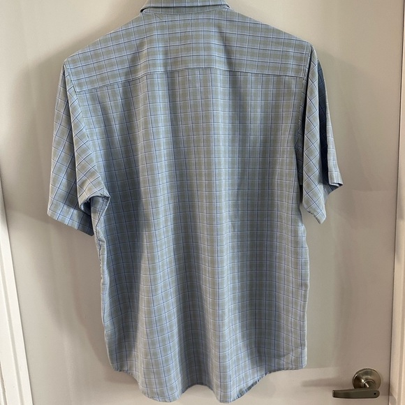 Bugatchi Men's detailed short sleeve shirt Large - Picture 2 of 5